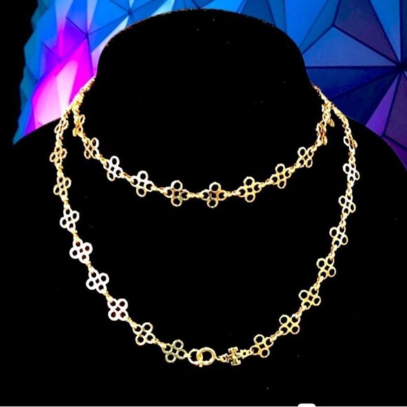 TORY BURCH REIMAGINED IN 18K GOLD PLATED BRASS WITH A DOUBLE T CHARM NEC… - Picture 4 of 4